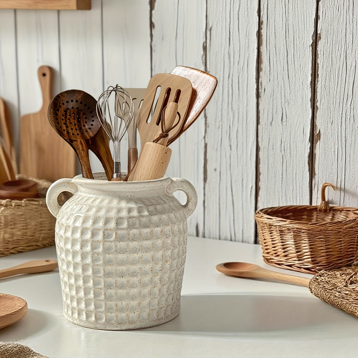 Ceramiczny wazon retro z podwójnym uchwytem